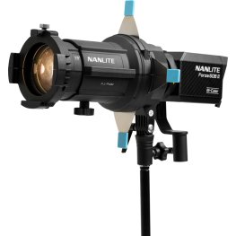NANLITE Forza 60B II LED Bi-color Spot Light with 19°&36° Projection Attachment LED komplekts