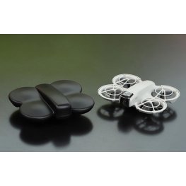 Sunnylife Butterfly protective case for NEO with carabiner (black) aksesuārs